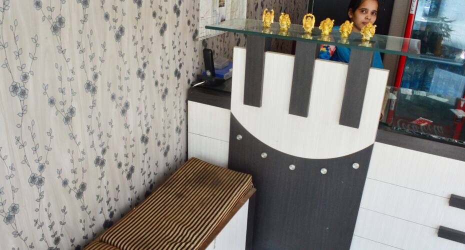 Alaknanda Hotel, Bathinda 5